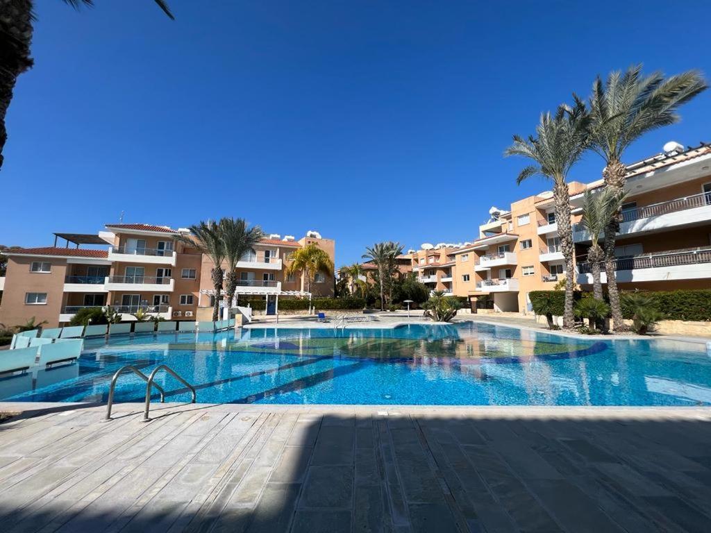 Casa Del Sol Townhouse In Iris Village Paphos Luaran gambar