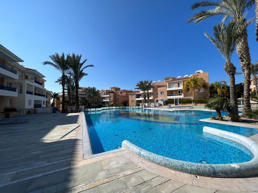 Casa Del Sol Townhouse In Iris Village Paphos Luaran gambar