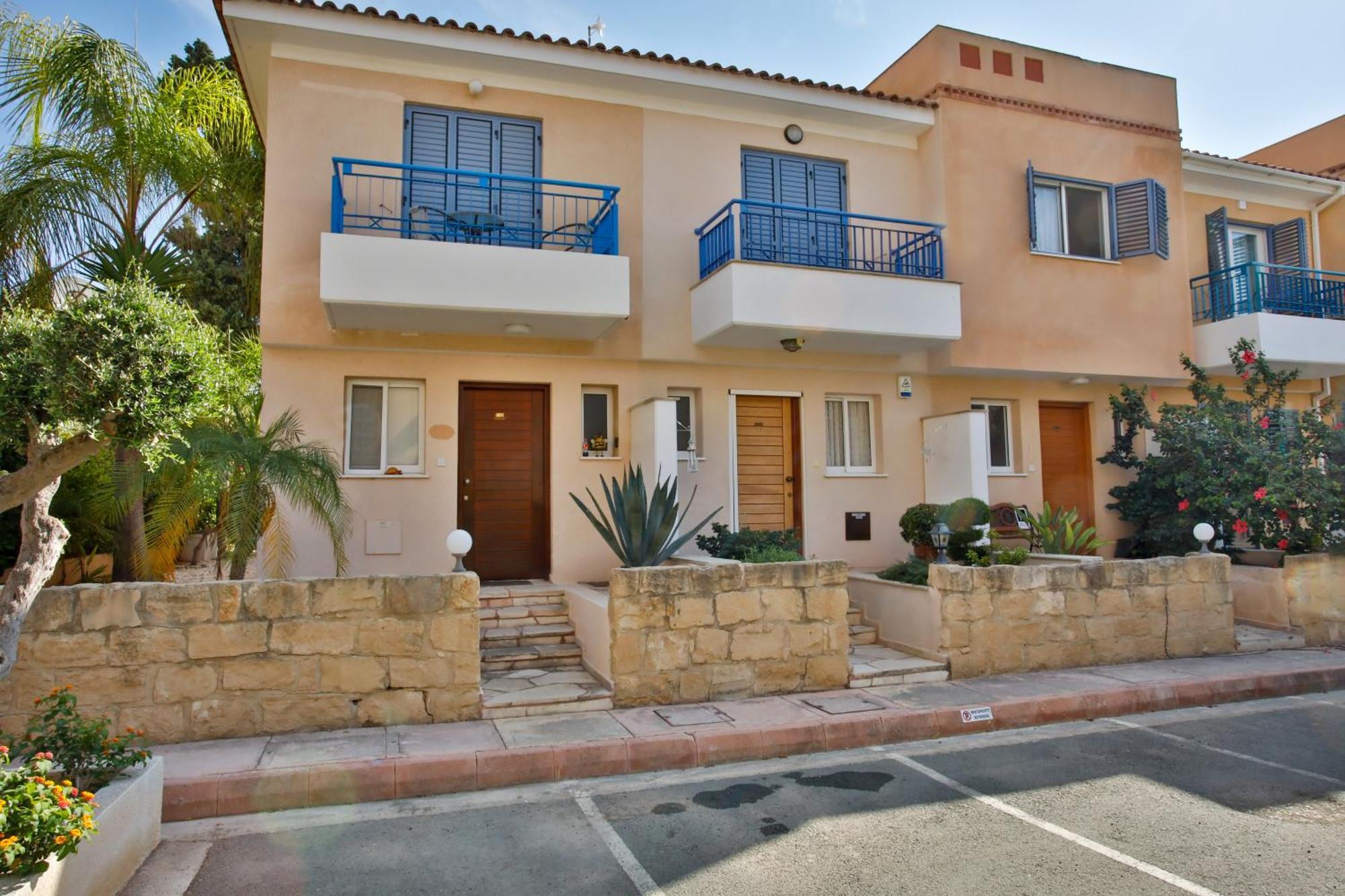 Casa Del Sol Townhouse In Iris Village Paphos Luaran gambar