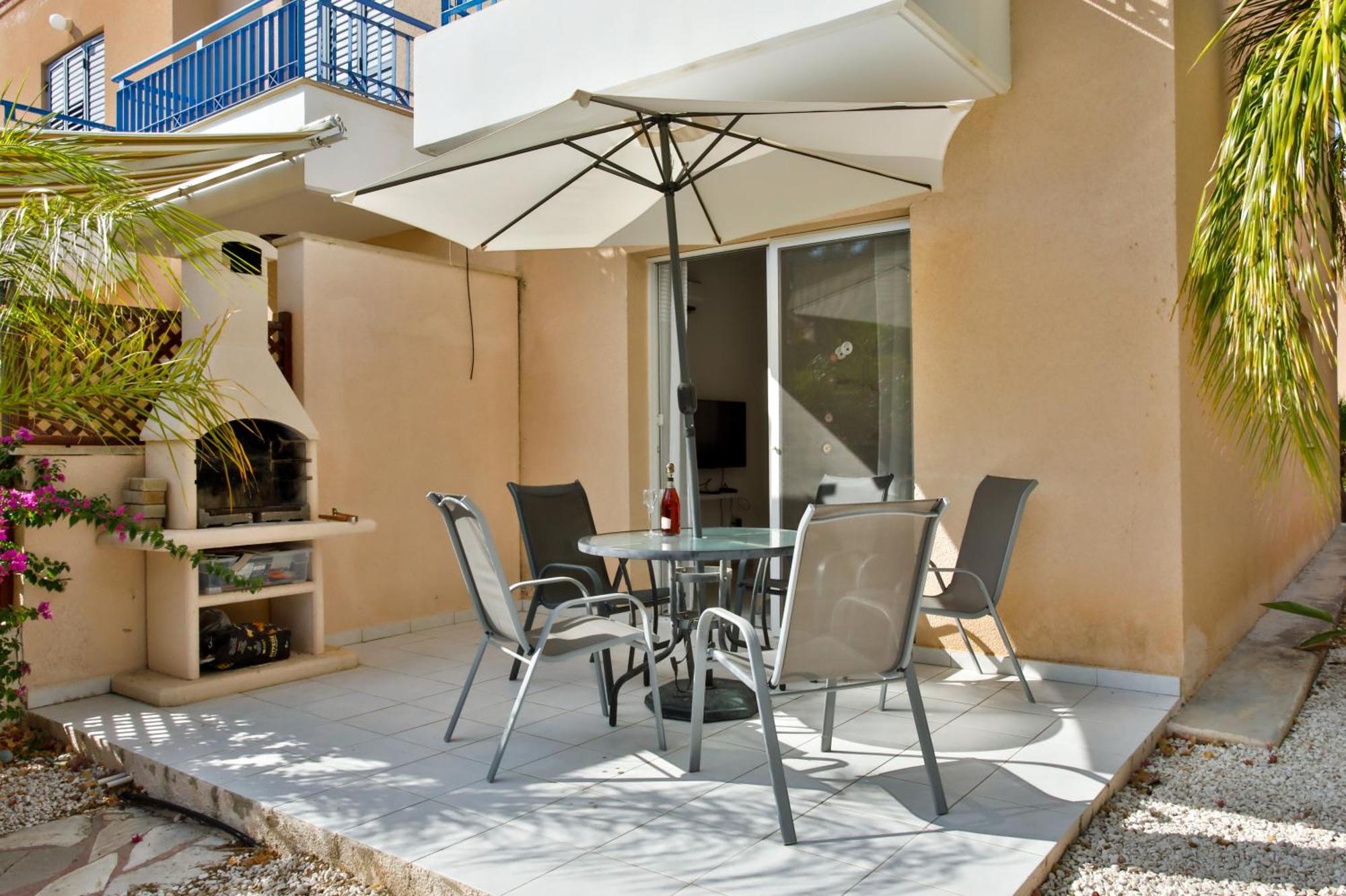 Casa Del Sol Townhouse In Iris Village Paphos Luaran gambar