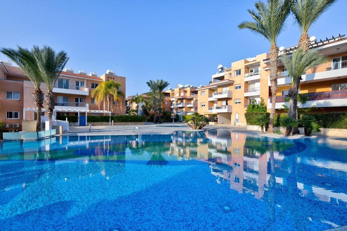 Casa Del Sol Townhouse In Iris Village Paphos Luaran gambar