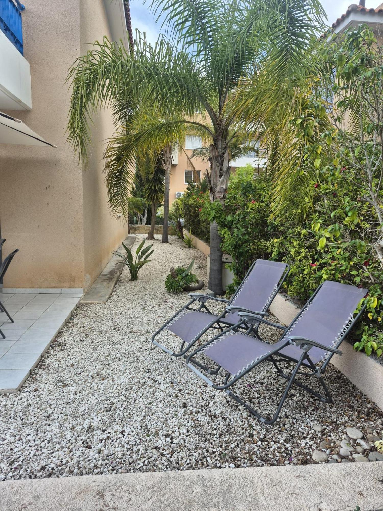 Casa Del Sol Townhouse In Iris Village Paphos Luaran gambar